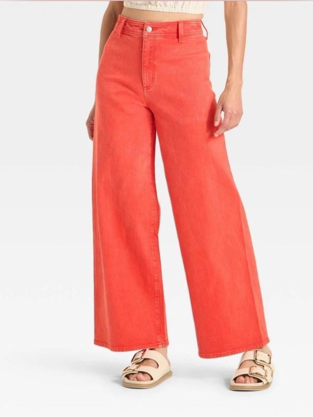 Universal Thread High-Rise Sailor Wide Leg Ankle Jeans - Red
Size 4
New with Tag